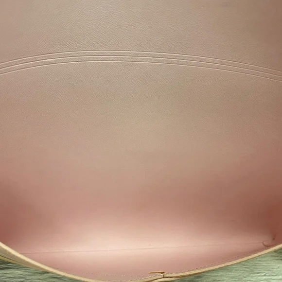 Louis Vuitton Kirigami ByThePool Pochette Clutch Bag Chain +Certificate - Picture 8 of 13